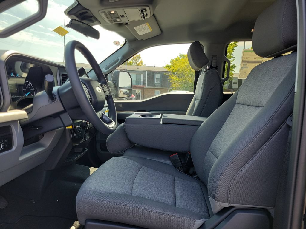 New 2026 Ford F250 XL w/ STX Appearance Package AWD/4WD image 18