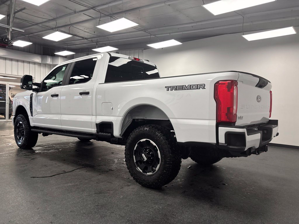 New 2027 Ford F250 XL w/ Tremor Off-Road Package AWD/4WD image 9