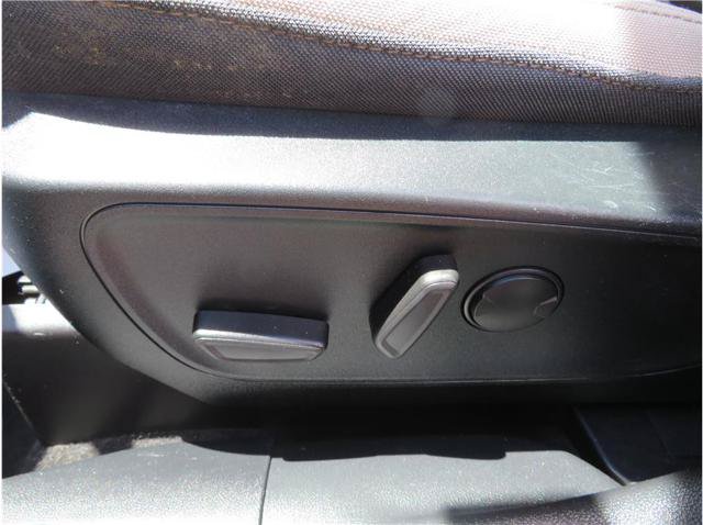 Used 2020 Ford Escape SE AWD/4WD image 4