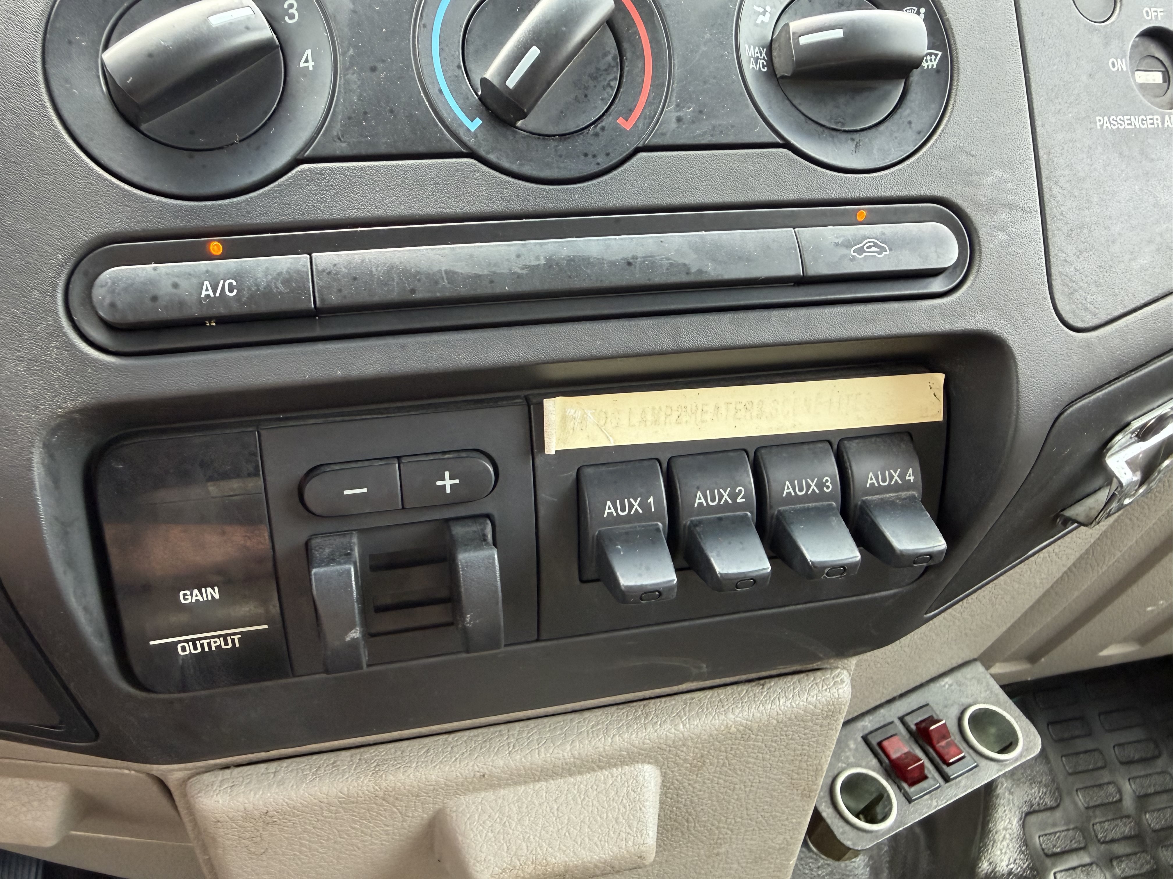 Used 2008 Ford F450 2WD Regular Cab Super Duty image 15