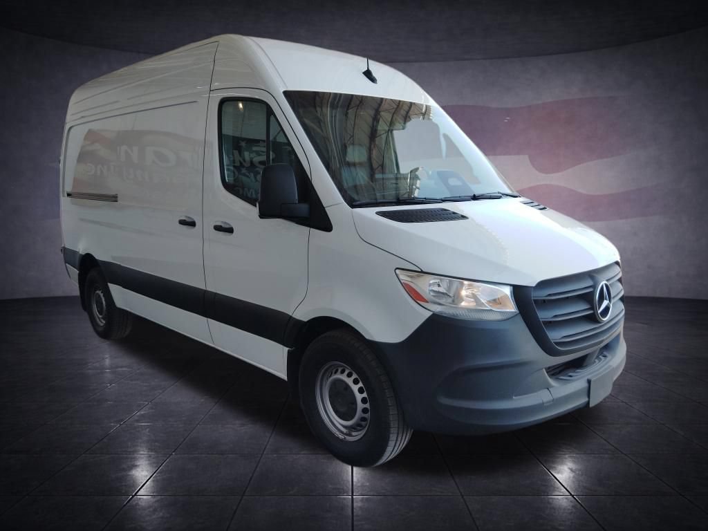 Used 2025 Mercedes-Benz Sprinter 2500 image 7