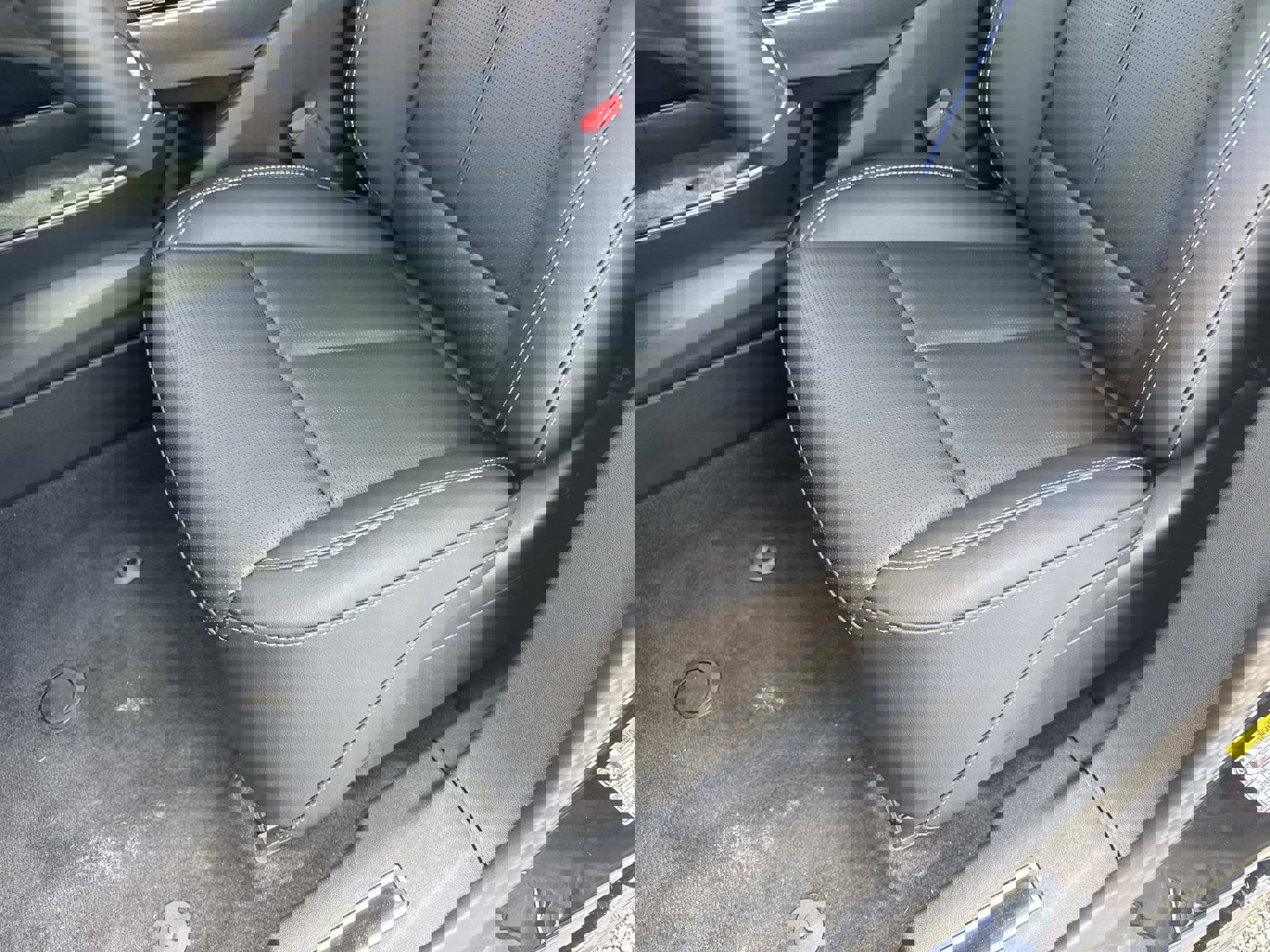 New 2026 Cadillac Lyriq V image 20