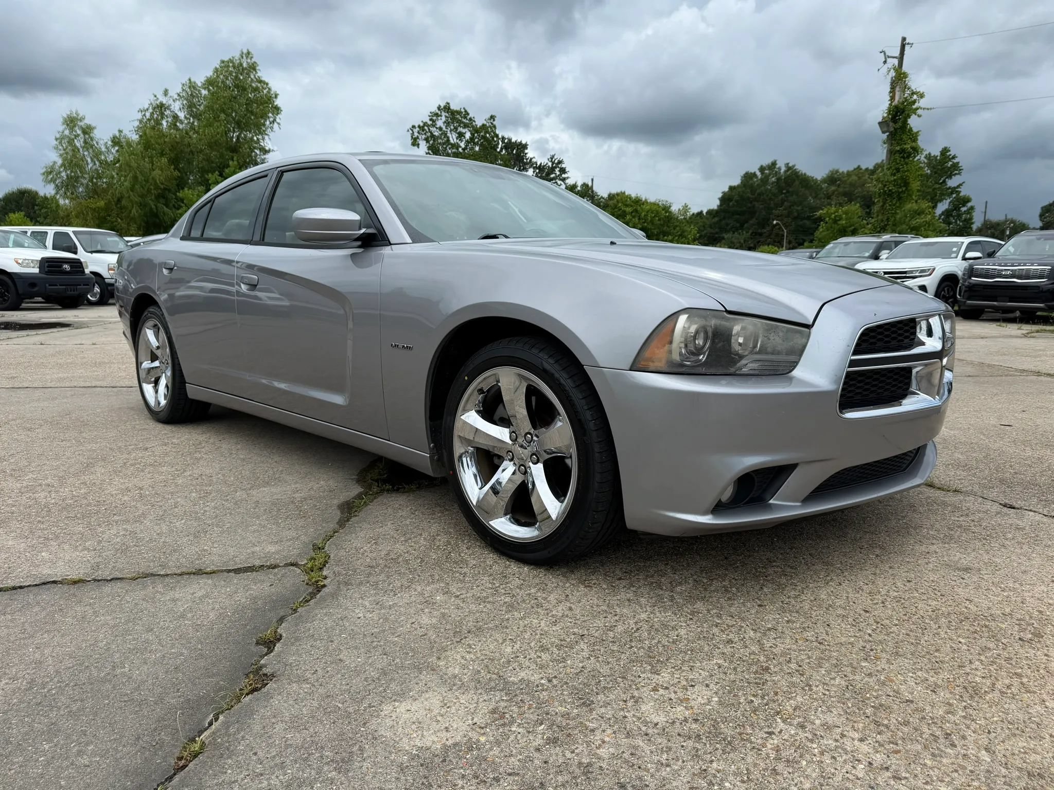 Used 2011 Dodge Charger R/T w/ Wheels & Tunes Group RWD image 7