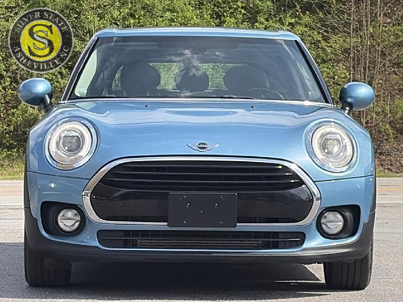 Used 2017 MINI Cooper Clubman ALL4 w/ Cold Weather Package AWD/4WD image 2