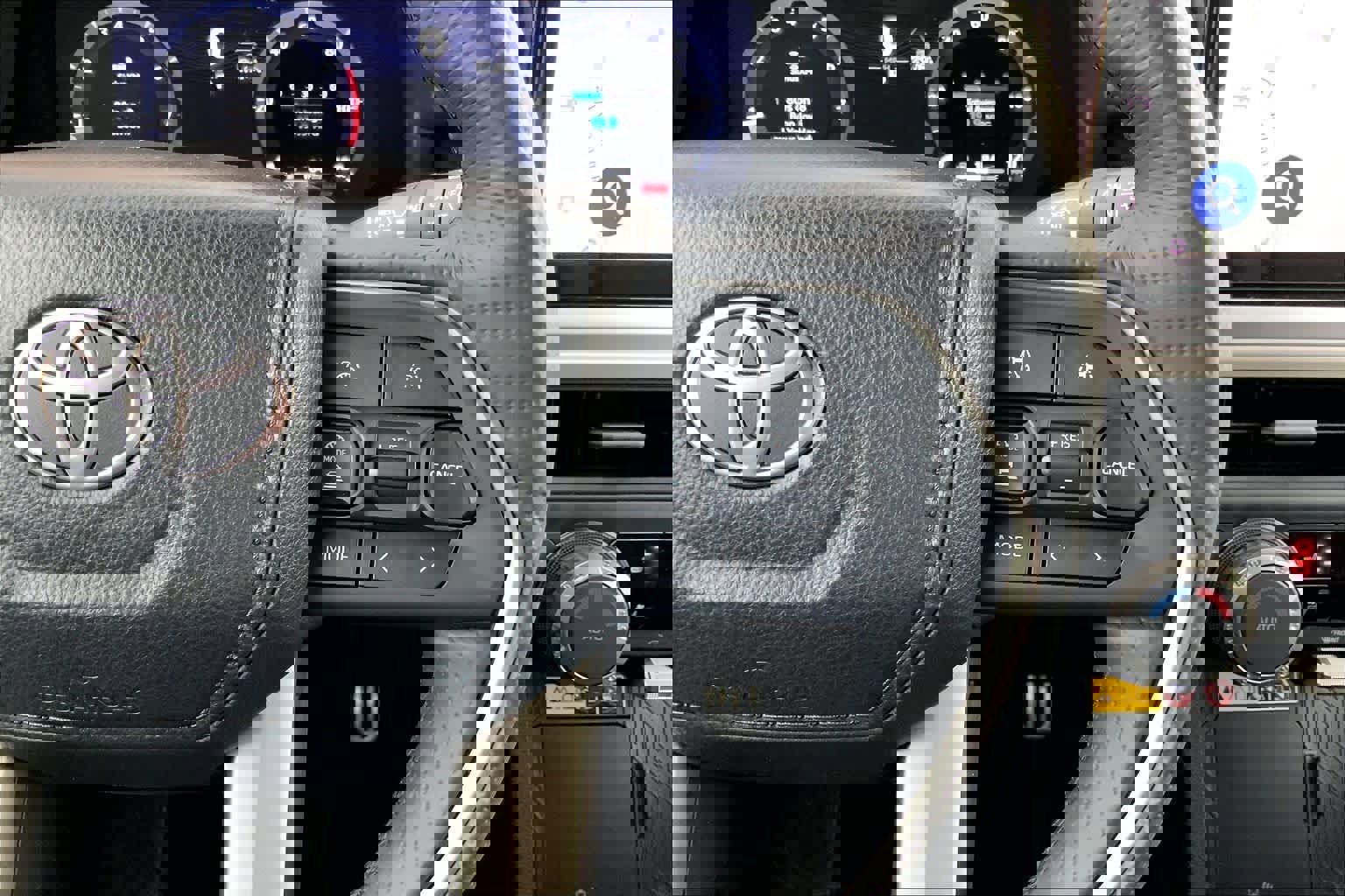 Used 2025 Toyota 4Runner TRD Sport Premium image 25