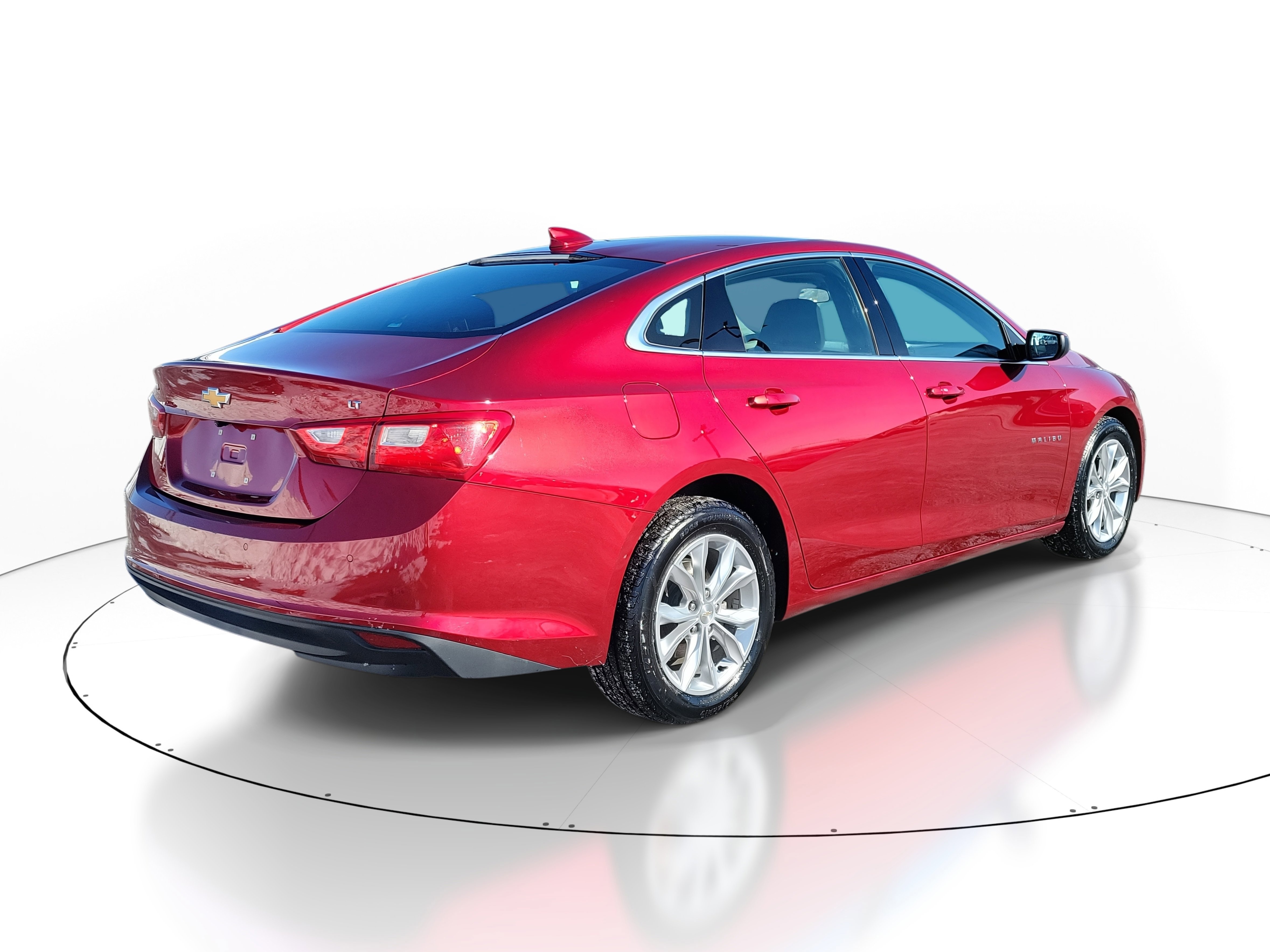 Used 2024 Chevrolet Malibu LT image 4