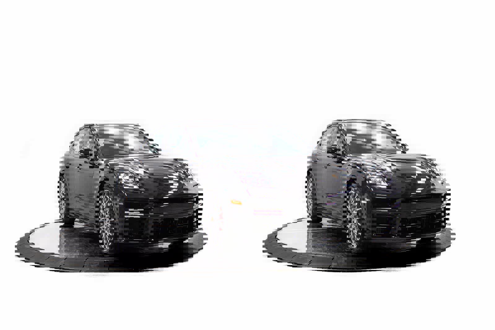 New 2026 Porsche Panamera GTS image 9