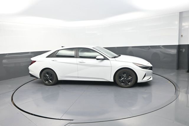 Used 2021 Hyundai Elantra SEL w/ Convenience Package FWD image 26