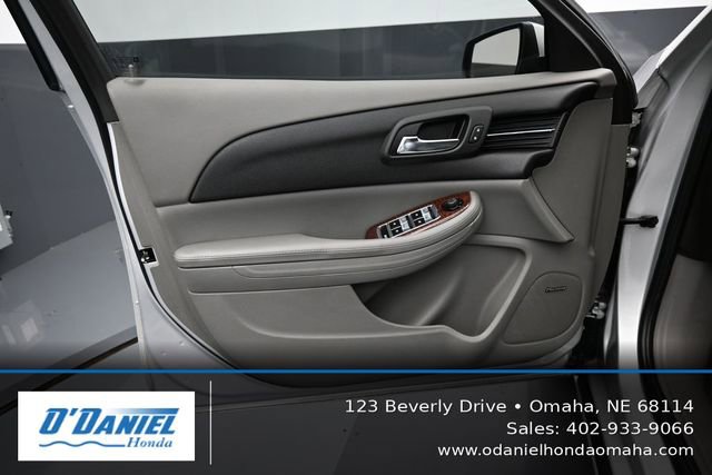 Used 2013 Chevrolet Malibu Eco w/ Navigation Package FWD image 23