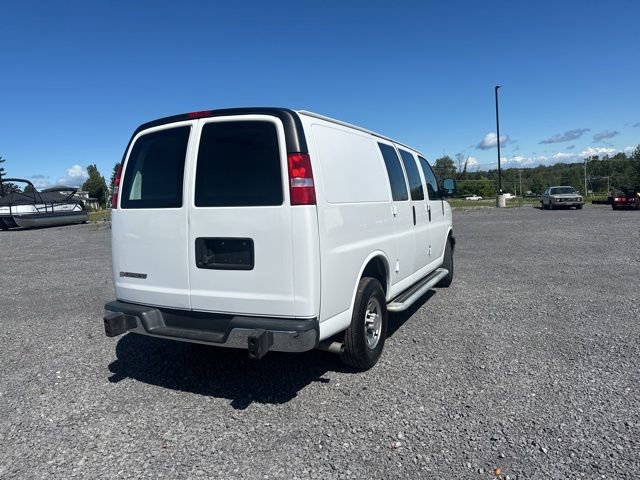 Used 2023 Chevrolet Express 2500 w/ Driver Convenience Package image 8
