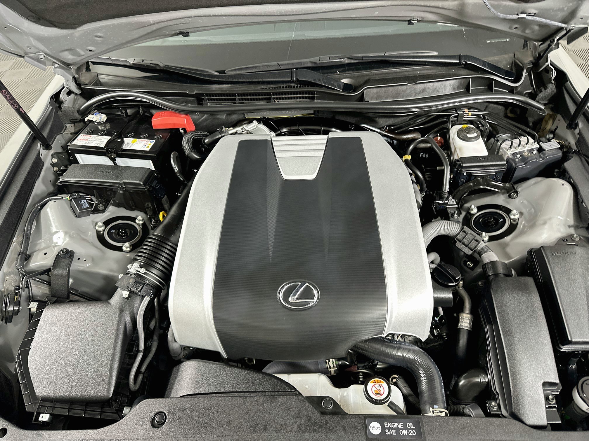 Used 2025 Lexus IS 350 F Sport w/ Accessory Package 2 RWD image 33