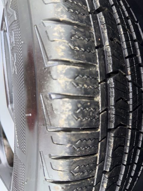 Used 2023 Kia Telluride S image 28