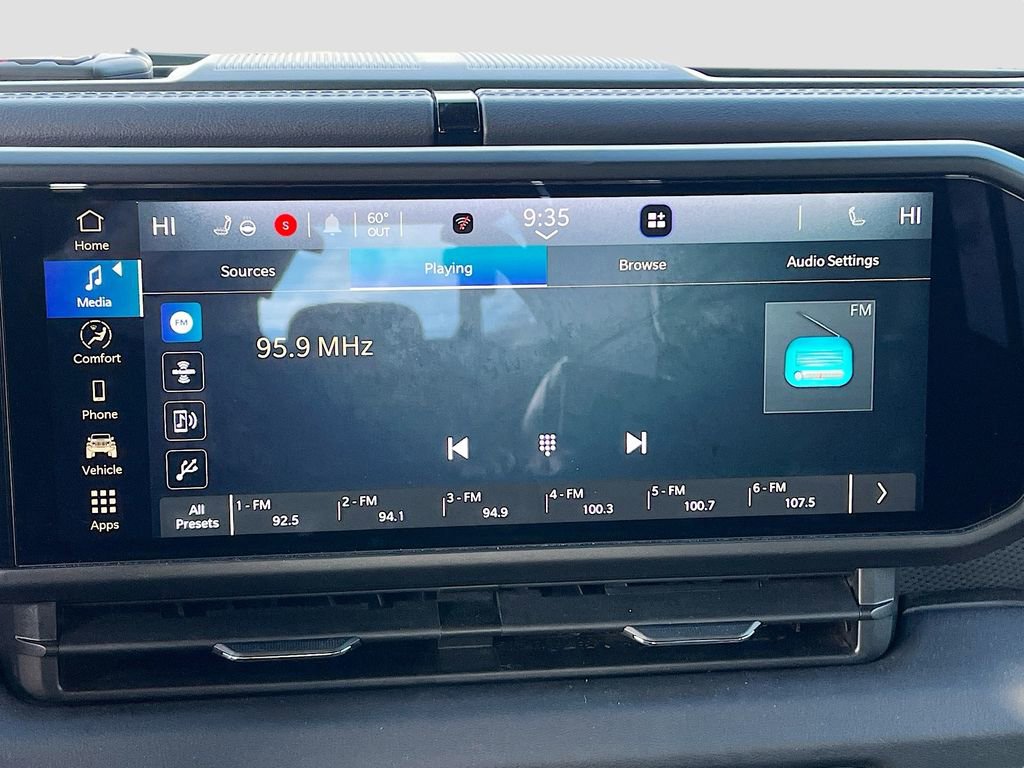 Used 2024 Jeep Gladiator Rubicon w/ Convenience Group image 14