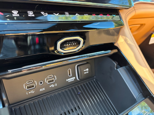 New 2027 Jeep Grand Cherokee Summit AWD/4WD image 19