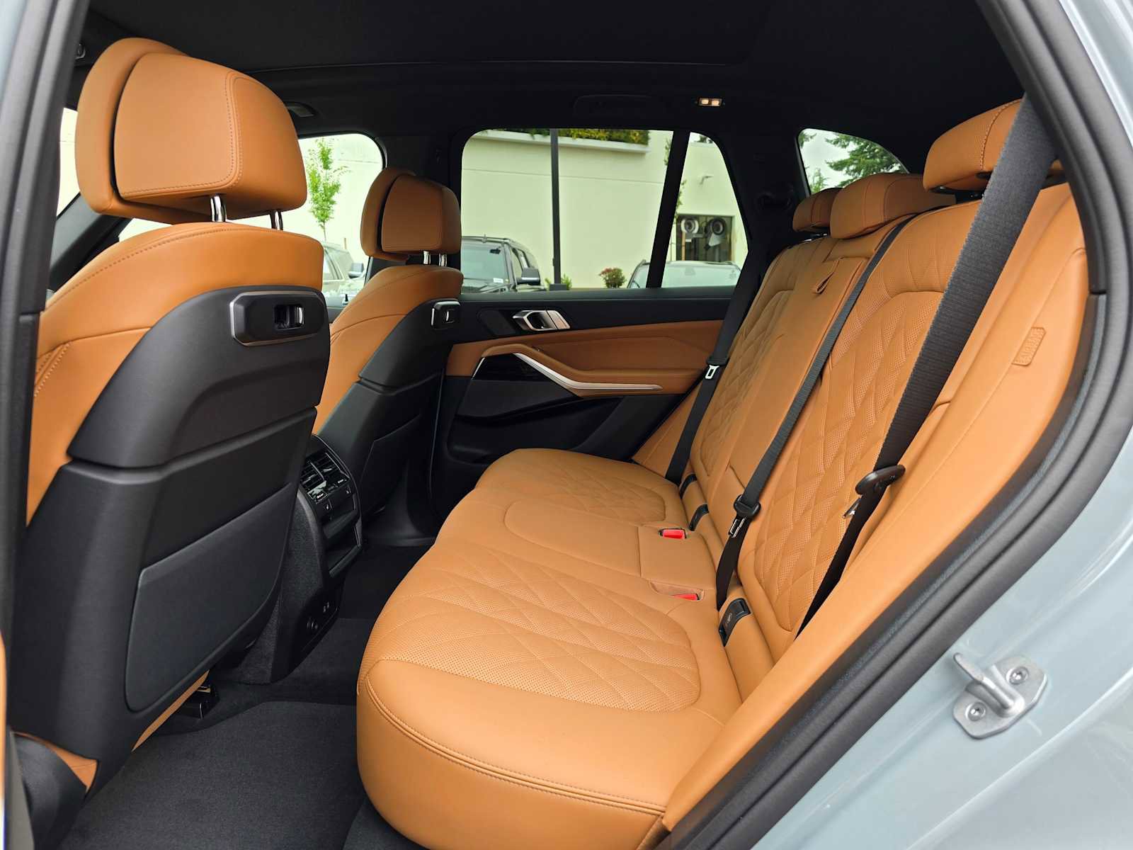 New 2026 BMW X5 xDrive40i w/ M Sport Package image 17