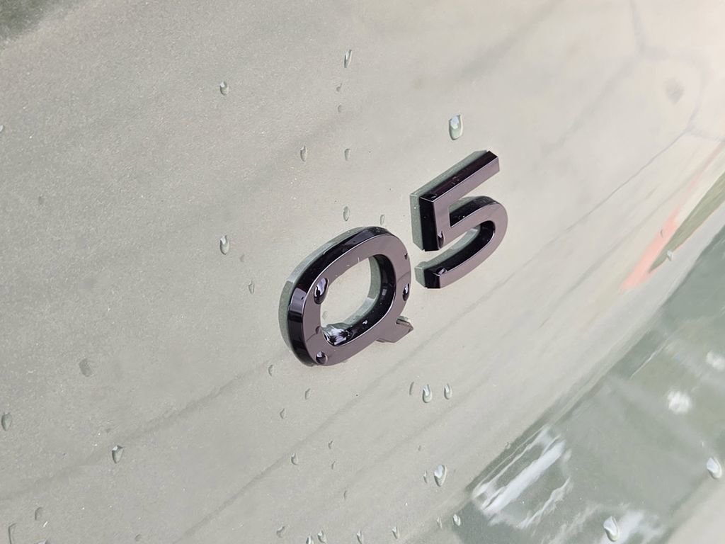 Certified 2025 Audi Q5 Prestige image 13