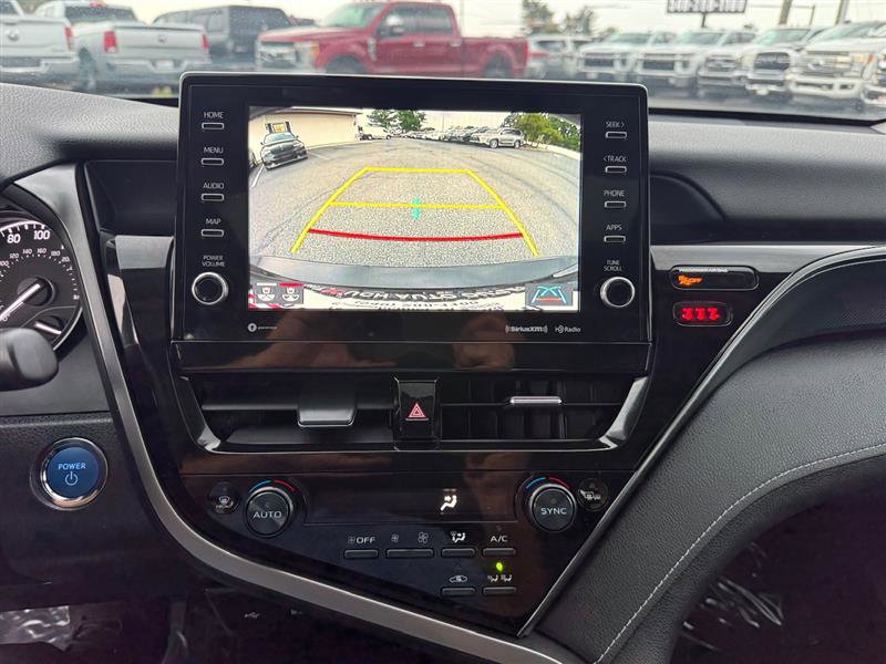 Used 2022 Toyota Camry SE image 41