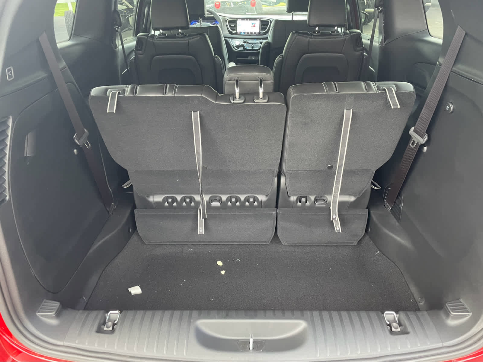 New 2026 Chrysler Voyager LX image 10
