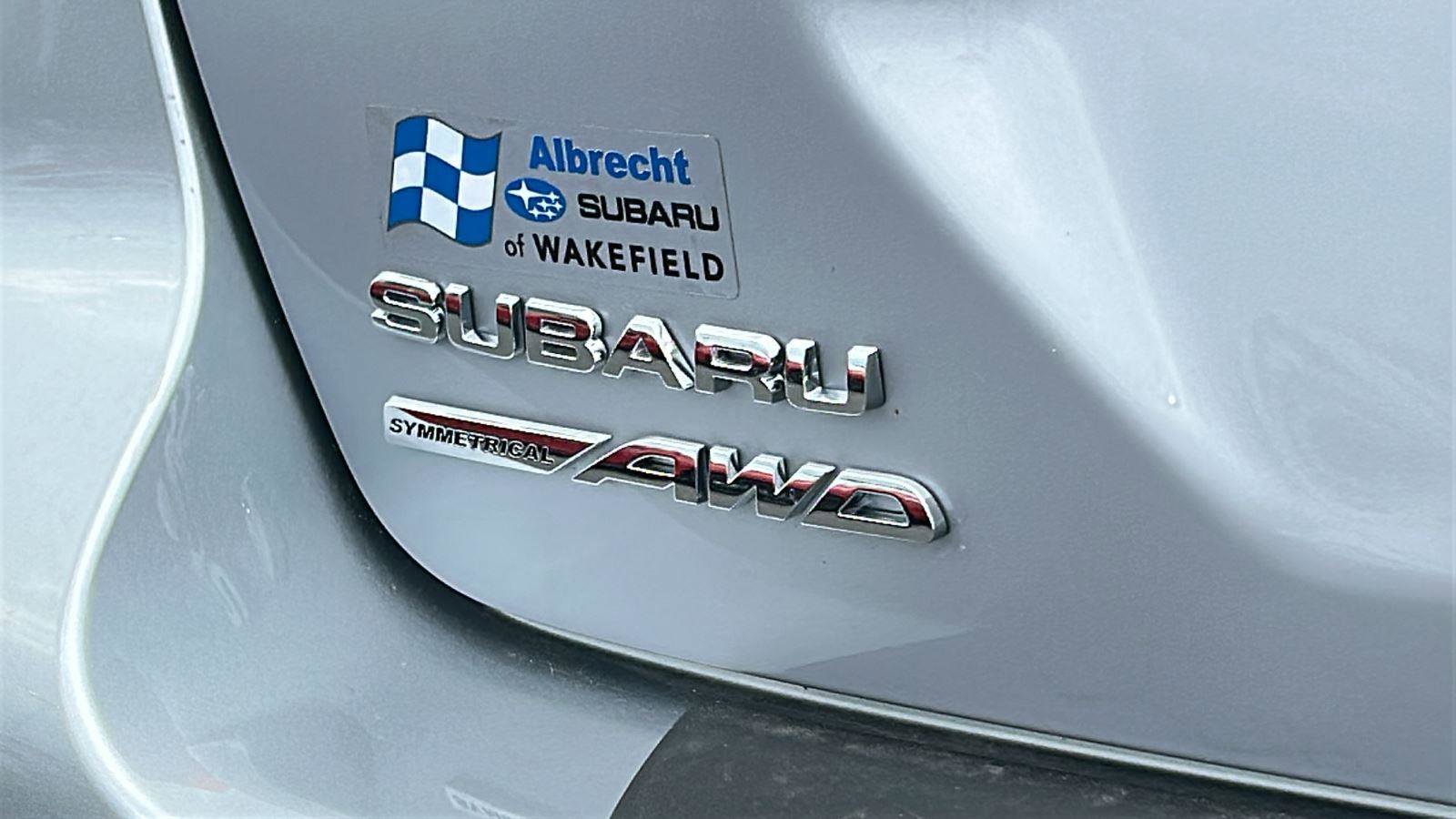 Certified 2024 Subaru Crosstrek 2.0i image 8