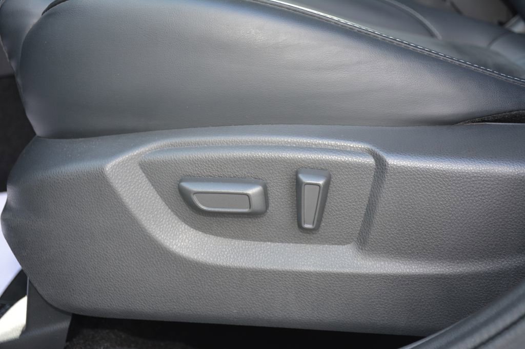 Used 2024 Mitsubishi Eclipse Cross SE image 13