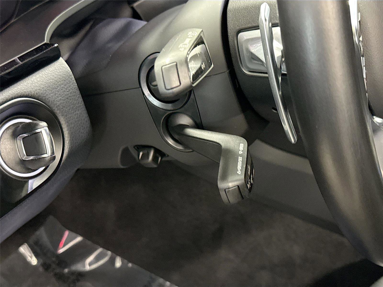 Used 2022 Porsche Cayenne Platinum Edition AWD/4WD image 11