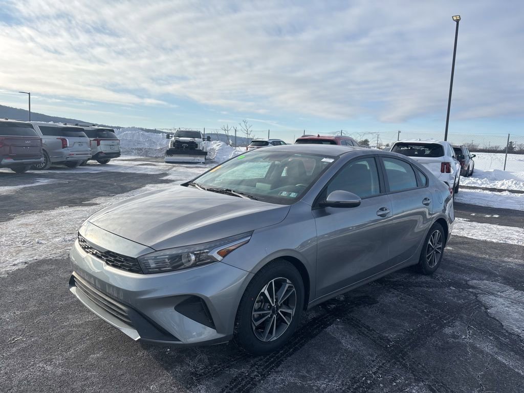 Certified 2023 Kia Forte LXS w/ LXS Technology Package image 7