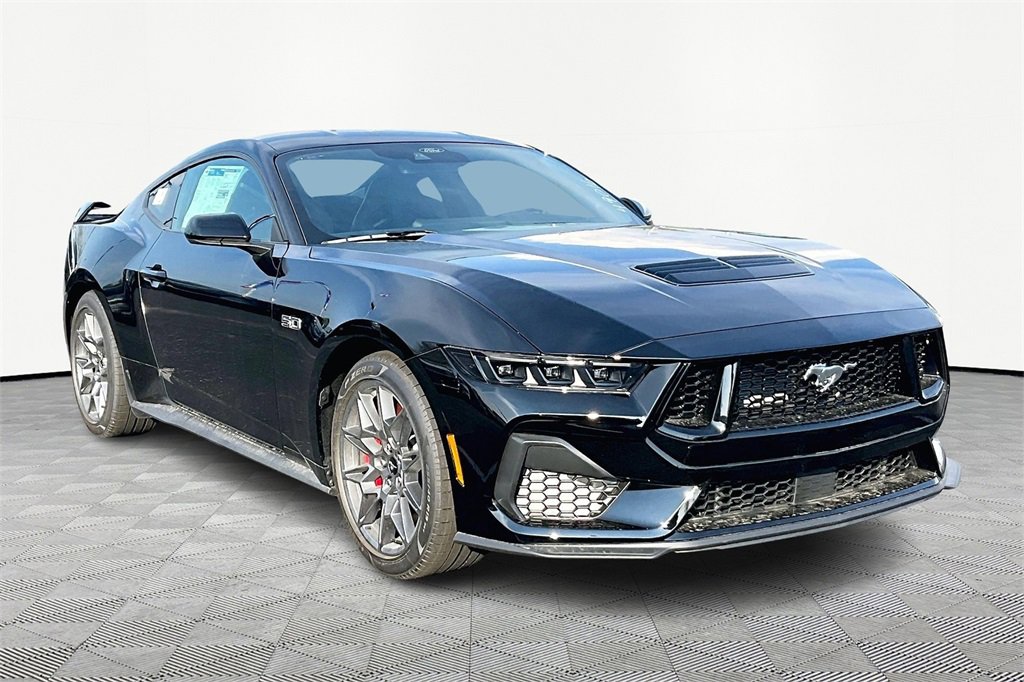 New 2025 Ford Mustang GT Premium w/ GT Performance Package