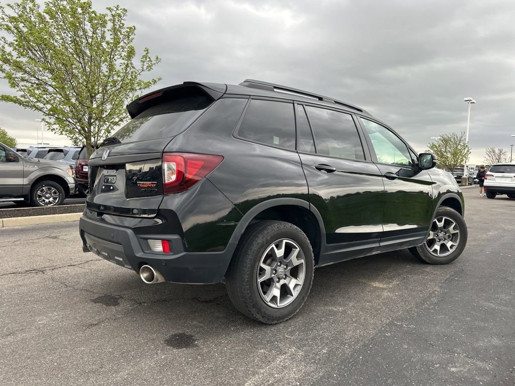 Used 2023 Honda Passport TrailSport image 12
