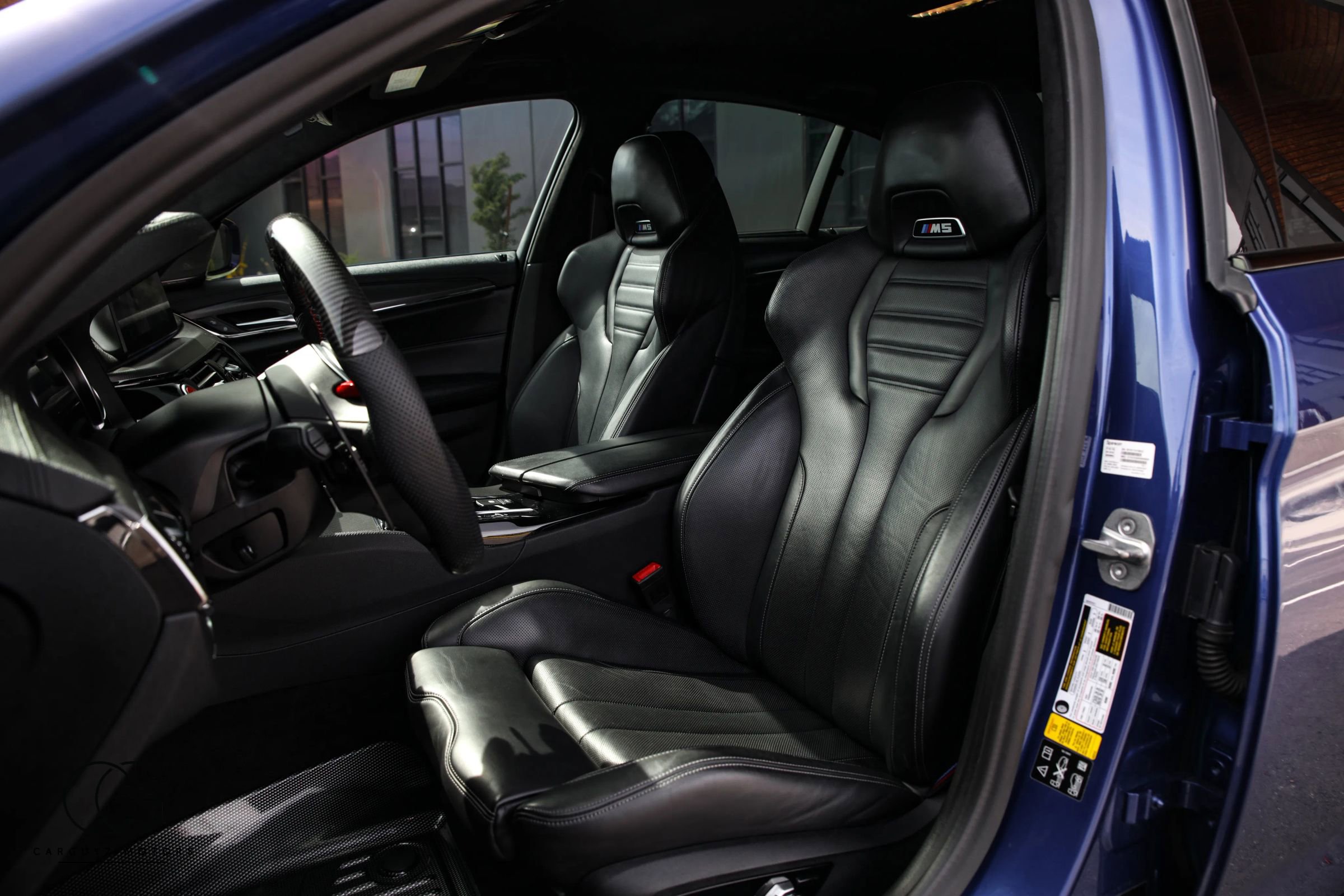 Used 2019 BMW M5 w/ Executive Package image 31