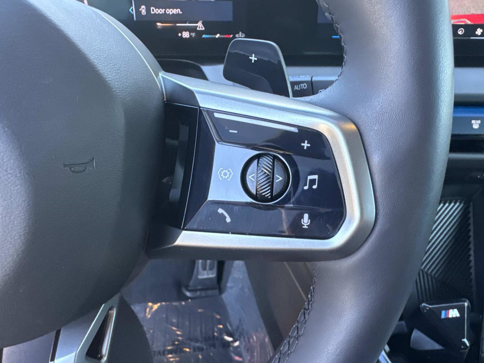 Certified 2025 BMW X3 xDrive30i w/ M Sport Package image 25