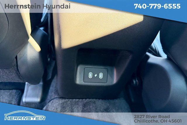 Certified 2025 Hyundai Tucson Limited image 19