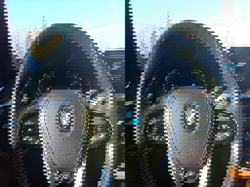 Used 2020 BMW 540i xDrive w/ Executive Package image 24