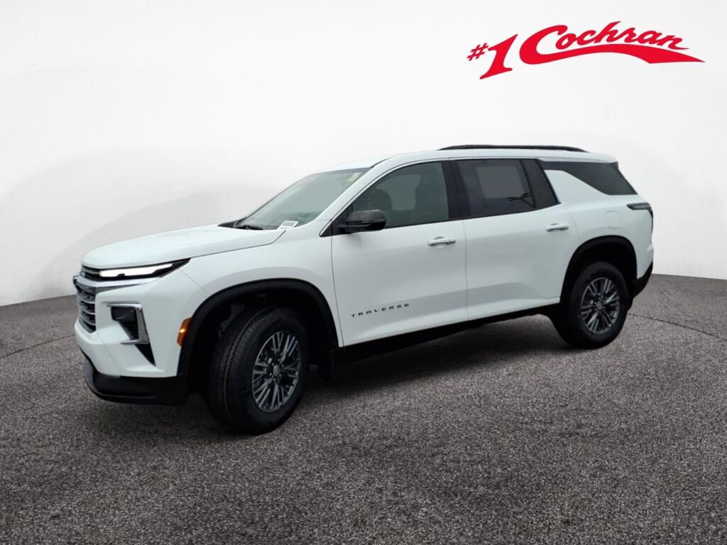 New 2026 Chevrolet Traverse LT image 3