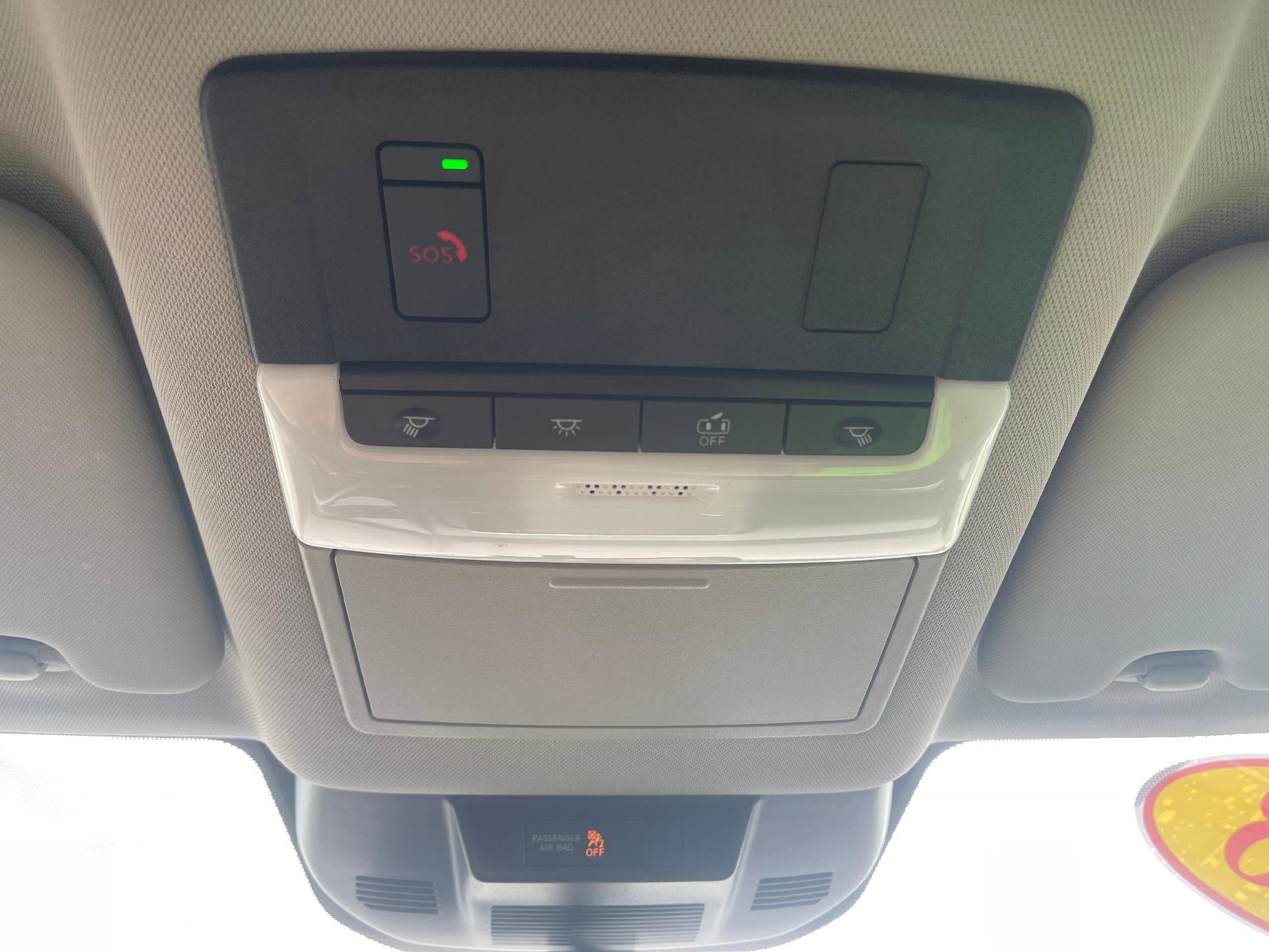 Used 2023 Nissan Rogue SV image 17