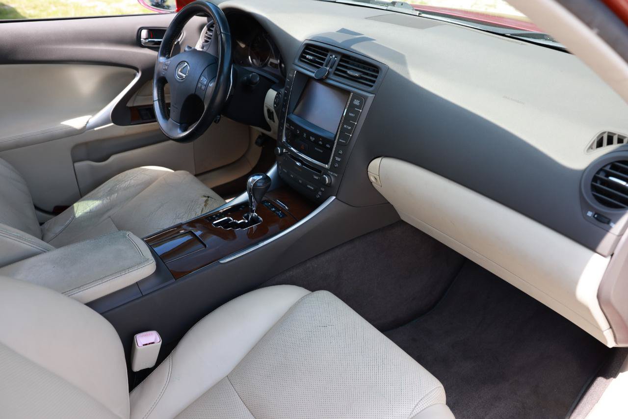 Used 2010 Lexus IS 250 RWD image 18