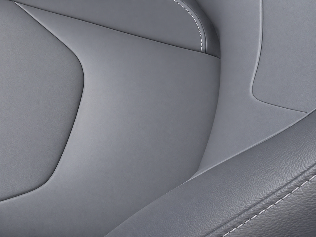 Used 2017 Ford Fusion Energi Titanium FWD image 4