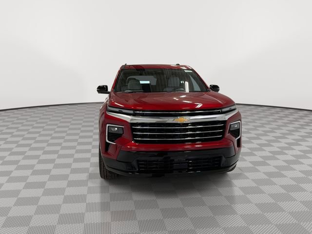 New 2026 Chevrolet Traverse High Country w/ LPO, Illumination Package AWD/4WD image 3