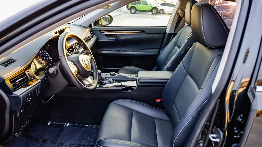 Used 2018 Lexus ES 350 image 22