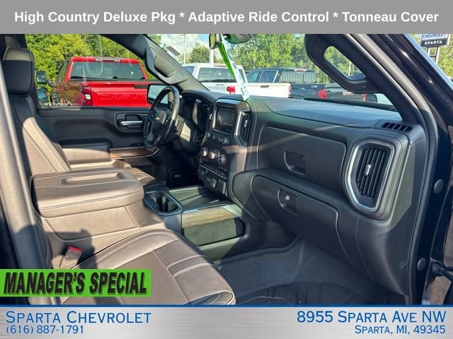 Used 2022 Chevrolet Silverado 1500 High Country w/ LPO, Dark Essentials Package AWD/4WD image 26