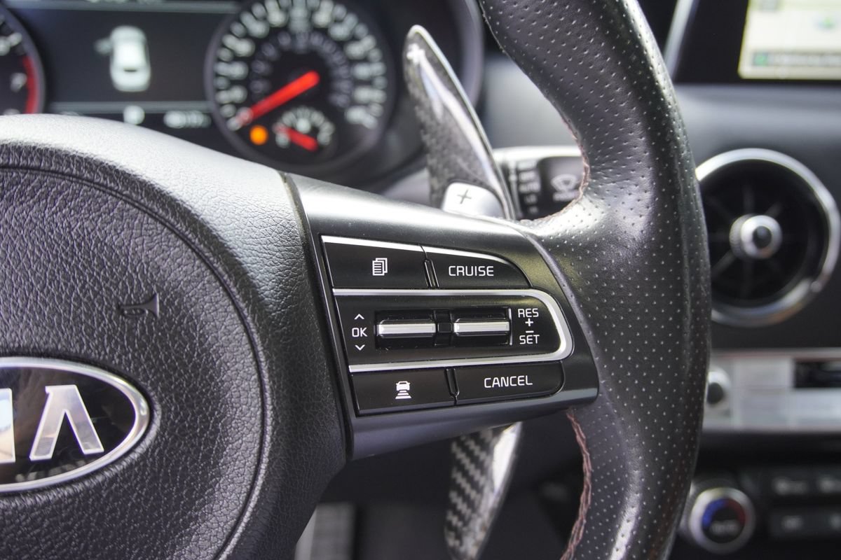 Used 2020 Kia Stinger GT2 AWD/4WD image 16