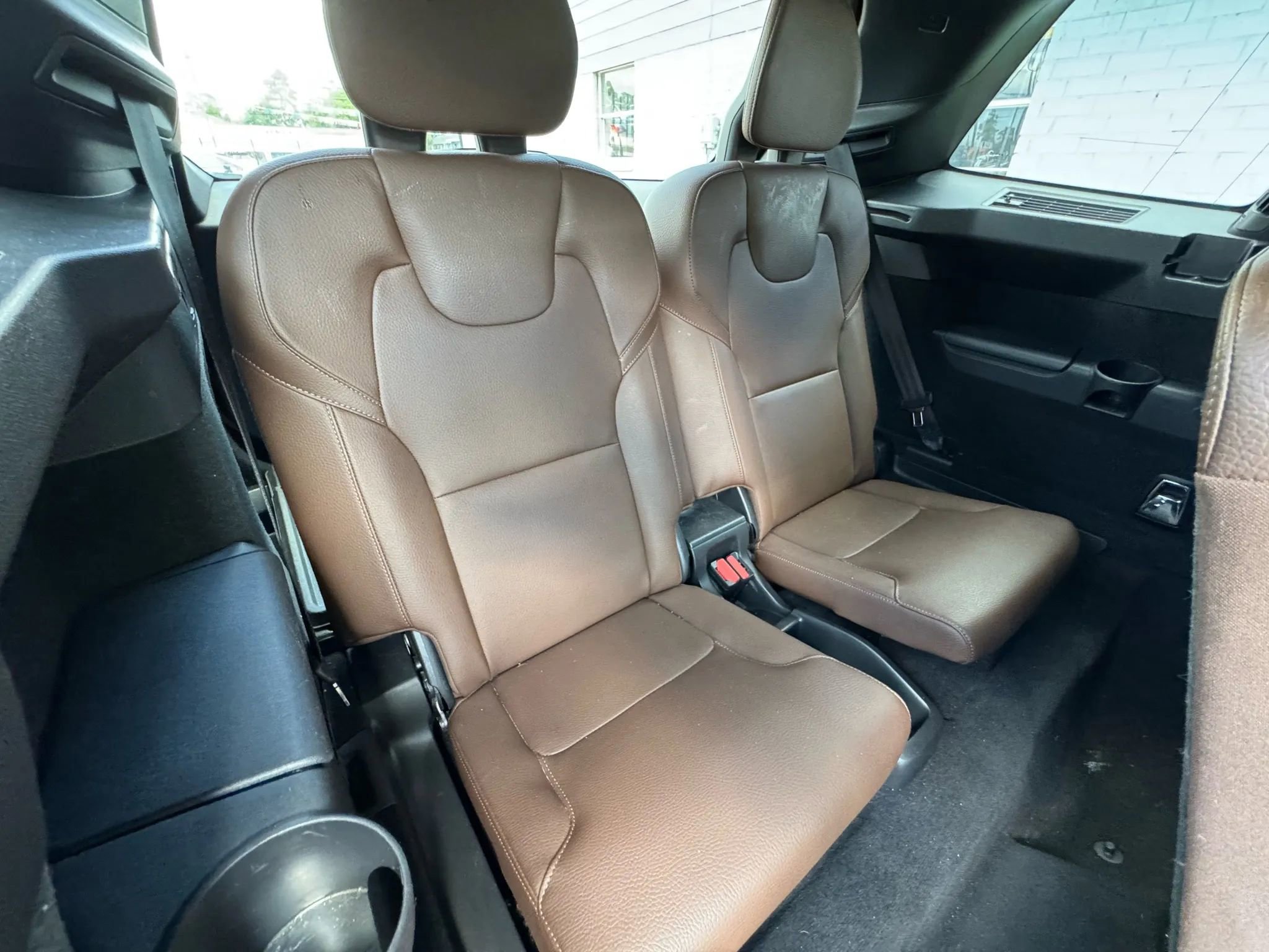 Used 2022 Volvo XC90 T6 Momentum w/ Advanced Package image 33