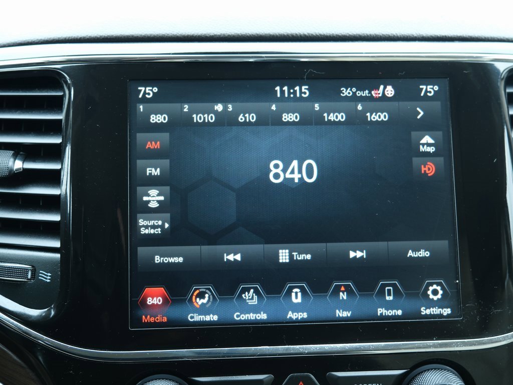 Used 2021 Jeep Grand Cherokee Overland image 20