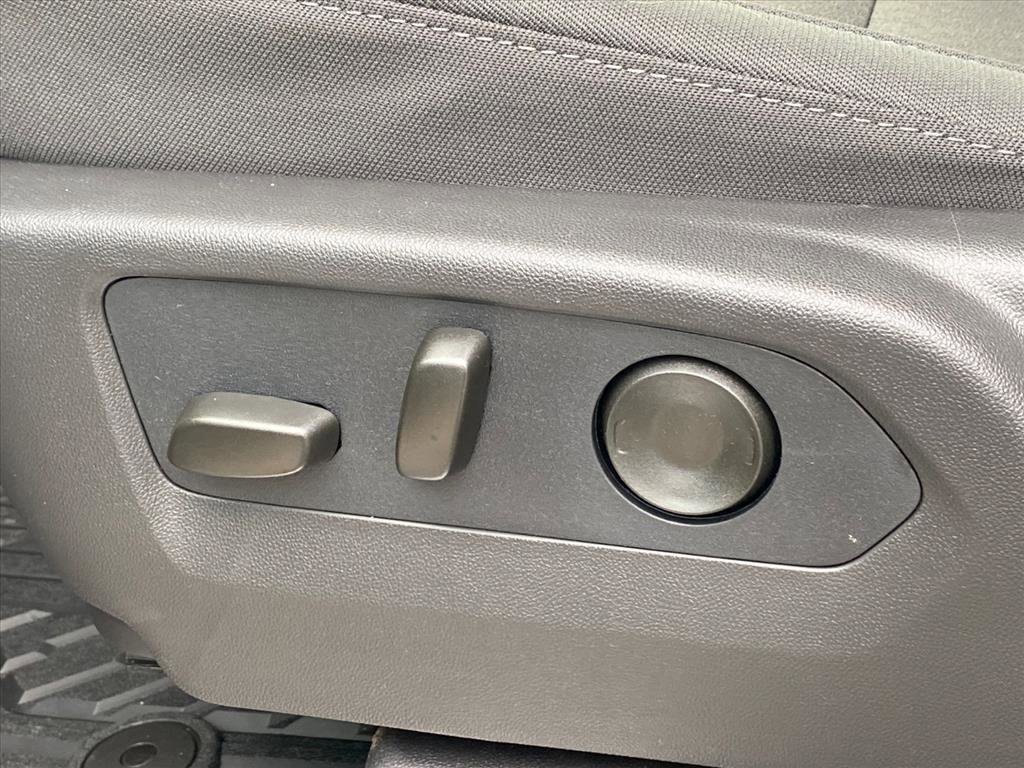 New 2026 Chevrolet Silverado 1500 LT image 18