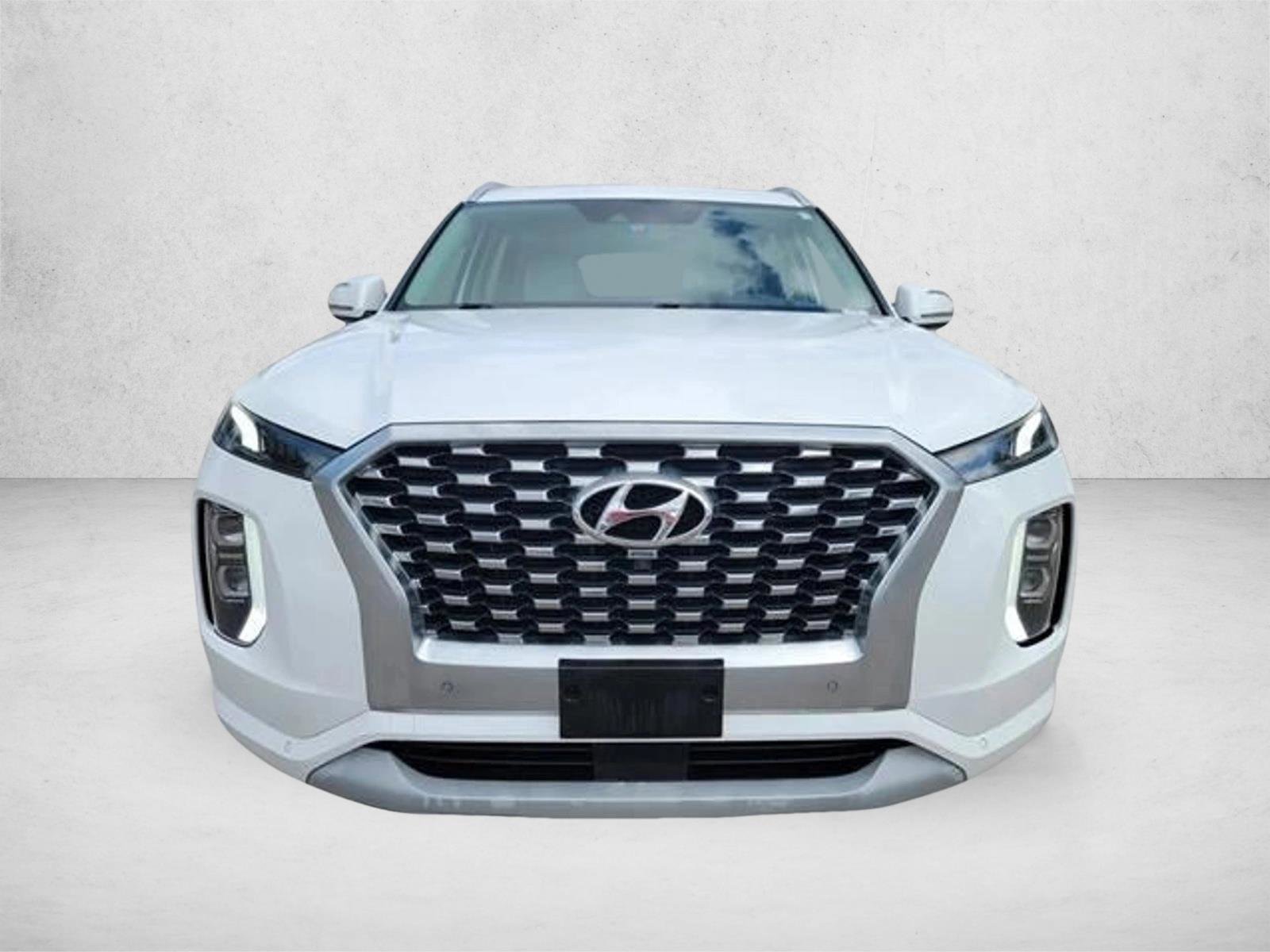 Used 2021 Hyundai Palisade Limited FWD image 2