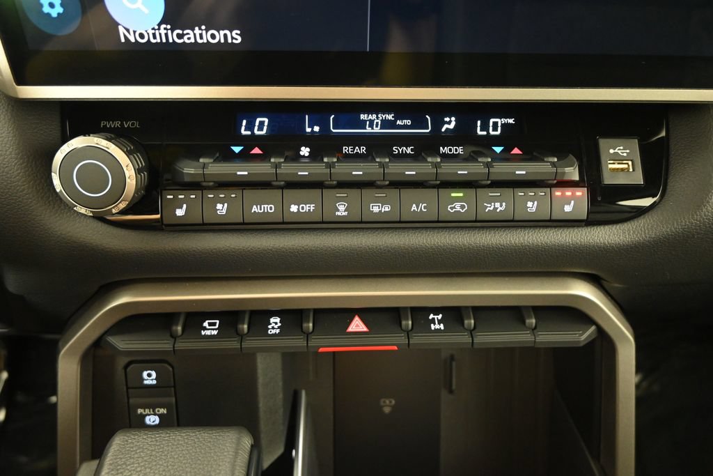 Used 2025 Toyota Sequoia Limited w/ TRD Off-Road Package AWD/4WD image 30