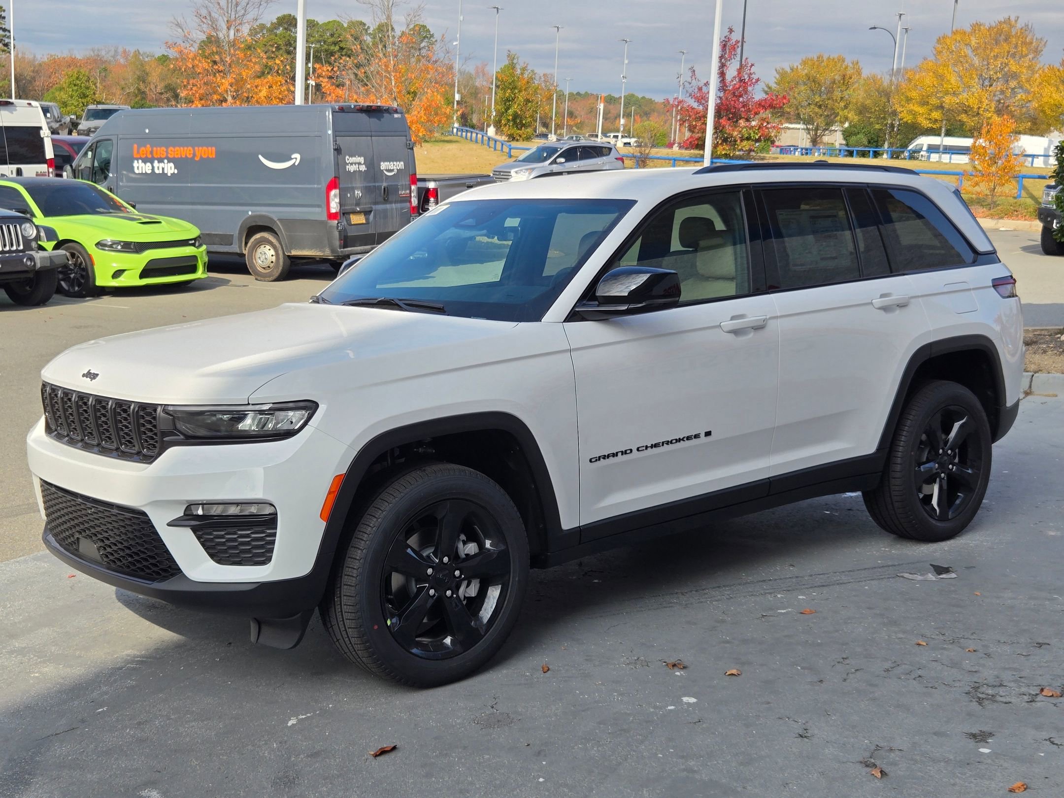 New 2025 Jeep Grand Cherokee Limited w/ Black Appearance Package image 3