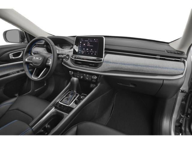 Used 2023 Jeep Compass Latitude w/ Convenience Group AWD/4WD image 15