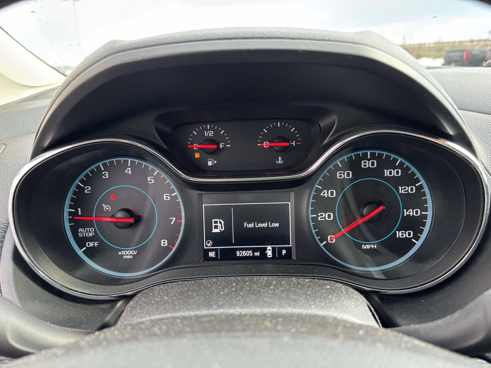 Used 2017 Chevrolet Cruze LT w/ Convenience Package image 17