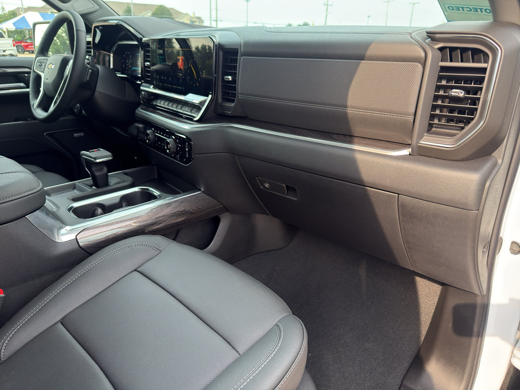 New 2026 Chevrolet Silverado 1500 LTZ w/ LTZ Convenience Package II AWD/4WD image 47