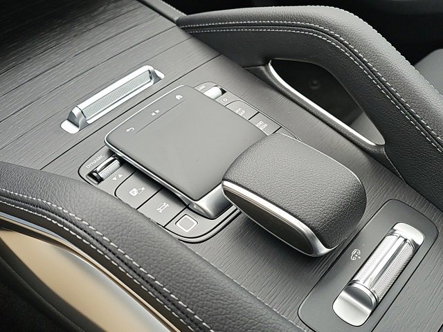 New 2026 Mercedes-Benz GLS 450 4MATIC image 21